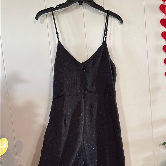 Elegant Black Jumpsuit - Picture 7 of 8